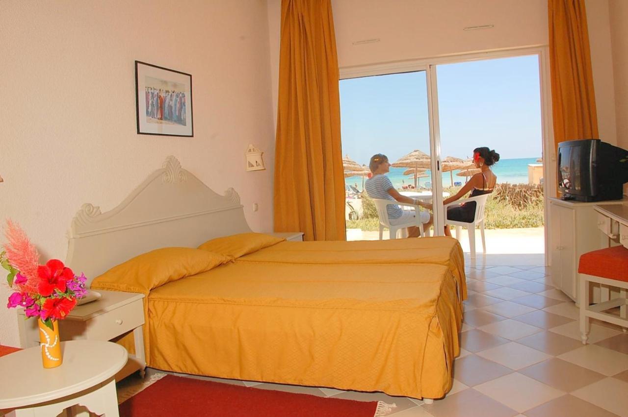 Zephir Hotel & Spa Зарзис Номер фото